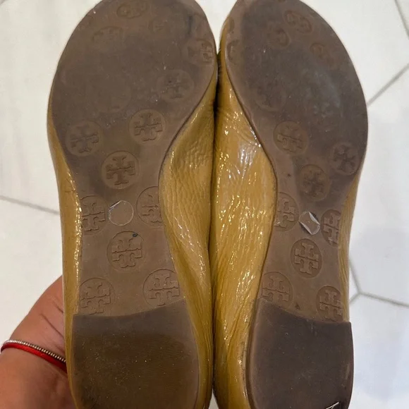 Tory Burch Women's Olive Loafers - Picture 4 of 5